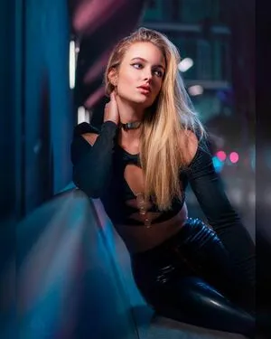 Giulia Hmb OnlyFans Leaked Free Thumbnail Picture - #KbYWyIrCOC