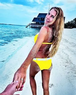 Giulia Siegel OnlyFans Leaked Free Thumbnail Picture - #kdQcbLh4g9