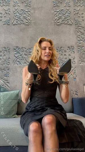 Giulia Siegel OnlyFans Leaked Free Thumbnail Picture - #kdcdrfYyW8
