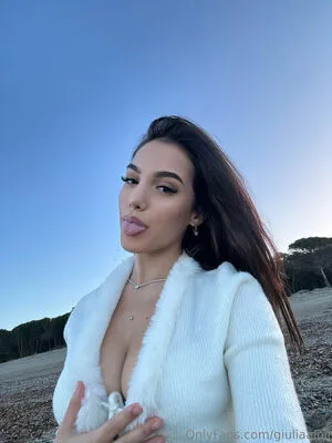 Giuliaaloii OnlyFans Leaked Free Thumbnail Picture - #Lta8yNerdC