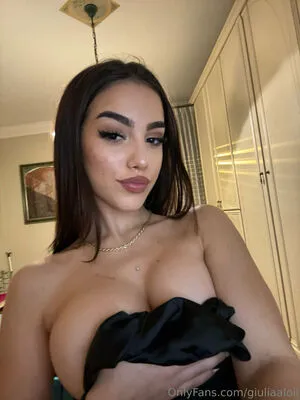 Giuliaaloii OnlyFans Leaked Free Thumbnail Picture - #vI3UiDwzLo