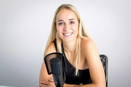 Giuliagwinn OnlyFans Leaked Free Thumbnail Picture - #2xAGAOFSX4