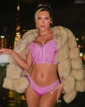 Giuliana Farfalla OnlyFans Leaked Free Thumbnail Picture - #kNZt4G6Ij1