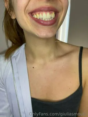 Giuliasmouth OnlyFans Leaked Free Thumbnail Picture - #0nsCAmqnd0