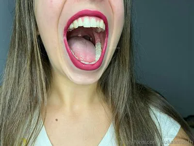 Giuliasmouth OnlyFans Leaked Free Thumbnail Picture - #A2a6DHW12b