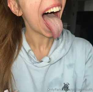 Giuliasmouth OnlyFans Leaked Free Thumbnail Picture - #snMXHJr271