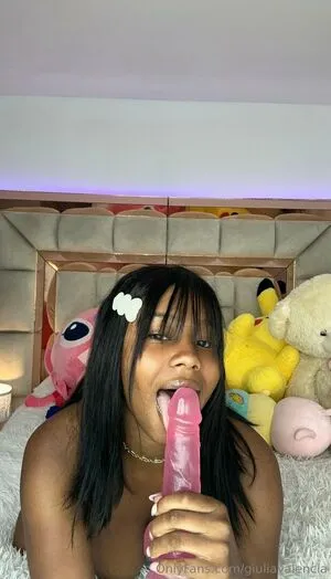 Giuliavalencia OnlyFans Leaked Free Thumbnail Picture - #9Urce62uu2