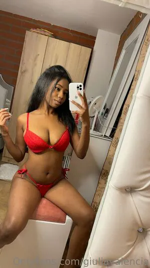 Giuliavalencia OnlyFans Leaked Free Thumbnail Picture - #jizSoC2Ktu