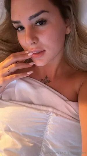 Giuliavaneri OnlyFans Leaked Free Thumbnail Picture - #2vzZIWcmdl