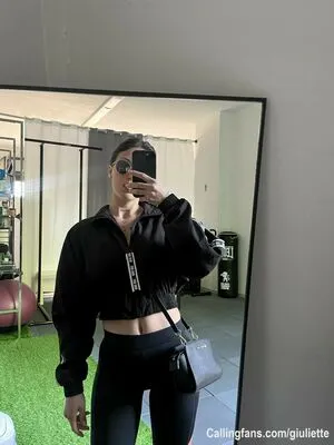 Giulie Tte OnlyFans Leaked Free Thumbnail Picture - #CimfpDAcWV