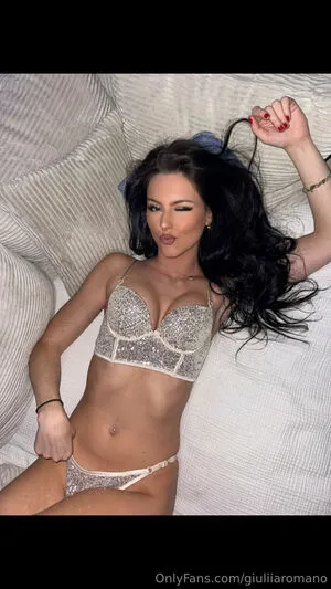 Giuliiaromano OnlyFans Leaked Free Thumbnail Picture - #DVdAVF4aDv