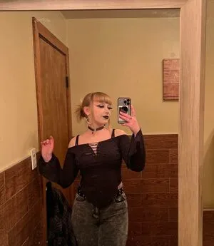 Givegirlscoke OnlyFans Leaked Free Thumbnail Picture - #U9QNFsJ4Lo