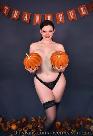 Givemeavamoore OnlyFans Leaked Free Thumbnail Picture - #kwlI2GP7Q4