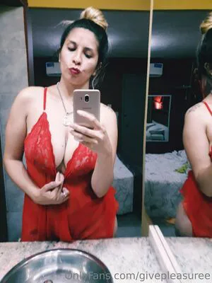 Givepleasuree OnlyFans Leaked Free Thumbnail Picture - #2GkKwjNzLX