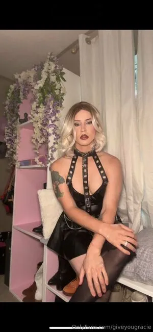 Giveyougracie OnlyFans Leaked Free Thumbnail Picture - #SMY3bHAImS
