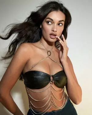 Gizele Oliveira OnlyFans Leaked Free Thumbnail Picture - #9rA3b55fsi