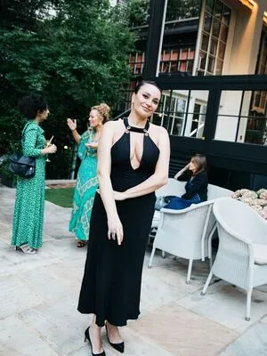 Gizzi Erskine OnlyFans Leaked Free Thumbnail Picture - #80SWBjiMkW