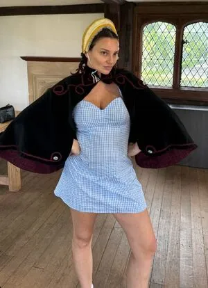 Gizzi Erskine OnlyFans Leaked Free Thumbnail Picture - #VECJVoIA9i