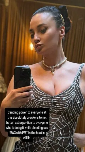 Gizzi Erskine OnlyFans Leaked Free Thumbnail Picture - #X6jyjjK39X