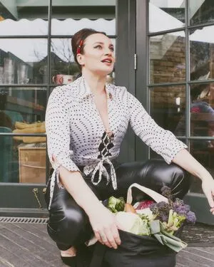 Gizzi Erskine OnlyFans Leaked Free Thumbnail Picture - #Zf53jiYvVH