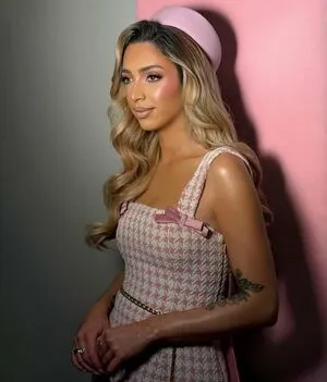 Gk Barry OnlyFans Leaked Free Thumbnail Picture - #aO399uop9X