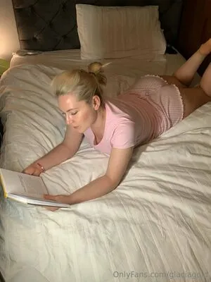 Glaciagold OnlyFans Leaked Free Thumbnail Picture - #PwiURaGSnJ