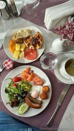 Glaciagold OnlyFans Leaked Free Thumbnail Picture - #Tm6640Uq5W