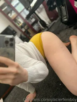 Glacierfemboy OnlyFans Leaked Free Thumbnail Picture - #voOSRt9R44
