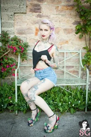 Gladycesuicide OnlyFans Leaked Free Thumbnail Picture - #0cwjdNPXHE