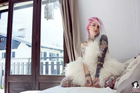 Gladycesuicide OnlyFans Leaked Free Thumbnail Picture - #1AchPbelvI
