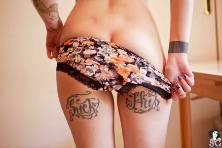 Gladycesuicide OnlyFans Leaked Free Thumbnail Picture - #8puhGefXvl