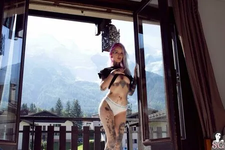 Gladycesuicide OnlyFans Leaked Free Thumbnail Picture - #SxY7Ydj2k1
