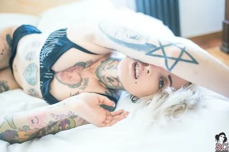 Gladycesuicide OnlyFans Leaked Free Thumbnail Picture - #WQQR58kkZv