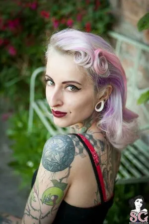 Gladycesuicide OnlyFans Leaked Free Thumbnail Picture - #dBGwQ95qqx