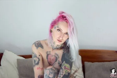Gladycesuicide OnlyFans Leaked Free Thumbnail Picture - #oZRtIxplyk