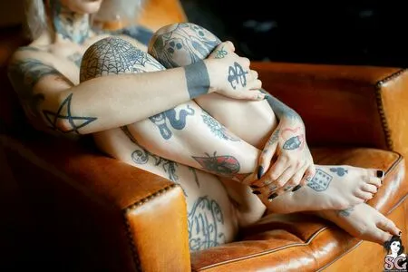 Gladycesuicide OnlyFans Leaked Free Thumbnail Picture - #qk9iJgxxE9