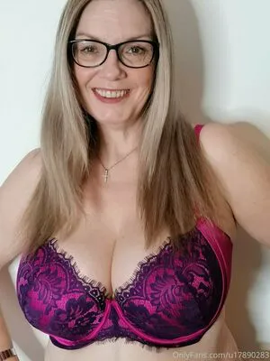 Glamgran56 OnlyFans Leaked Free Thumbnail Picture - #6Od4VKczww