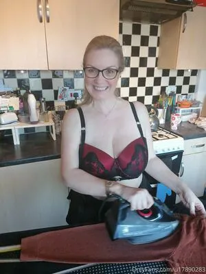 Glamgran56 OnlyFans Leaked Free Thumbnail Picture - #8SibYSoKAI
