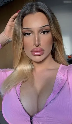 Glamzon OnlyFans Leaked Free Thumbnail Picture - #TOSMNlRNZ4