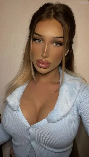 Glamzon OnlyFans Leaked Free Thumbnail Picture - #VxgXK3fgMo