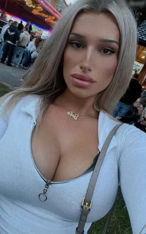 Glamzon OnlyFans Leaked Free Thumbnail Picture - #e4qAgk2lwf