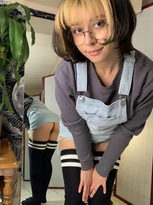 Glasses Gf OnlyFans Leaked Free Thumbnail Picture - #CEAO4zso6m