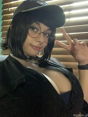 Glasses Gf OnlyFans Leaked Free Thumbnail Picture - #bA7AYpYtYe