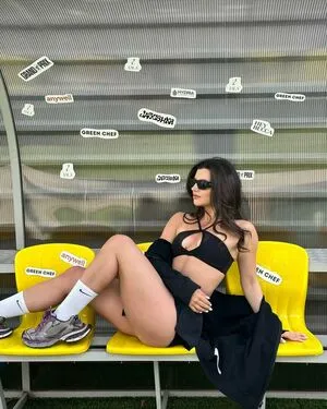 Glazalinkaaa OnlyFans Leaked Free Thumbnail Picture - #X1IxVdSogF