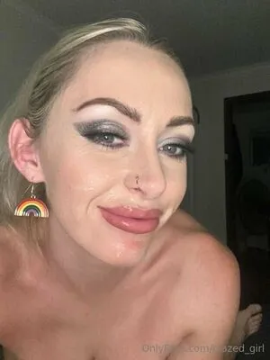 Glazed Girl OnlyFans Leaked Free Thumbnail Picture - #kcrJ3Wy6jx