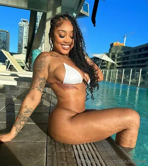 Glazedbae OnlyFans Leaked Free Thumbnail Picture - #JPhXi7gjwo