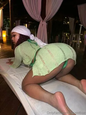 Glazedbae OnlyFans Leaked Free Thumbnail Picture - #jQd3iqJZNQ
