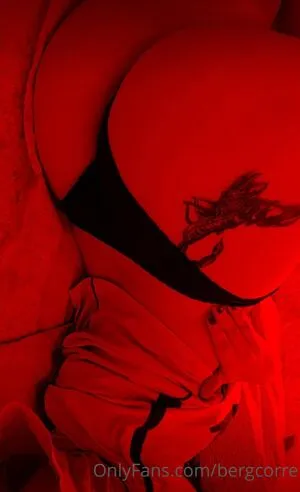 Glenda Bergcorre OnlyFans Leaked Free Thumbnail Picture - #8PlJb8m6ov