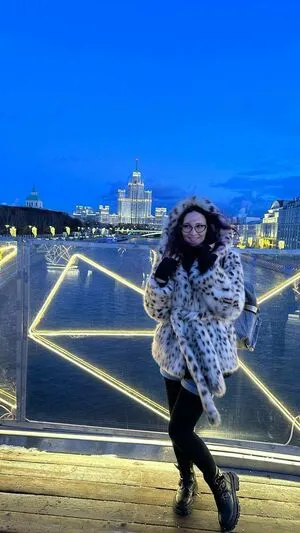 Gliese 581 OnlyFans Leaked Free Thumbnail Picture - #cjjIndhGZd