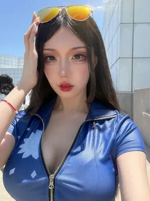 Glihttr OnlyFans Leaked Free Thumbnail Picture - #TulgtExAKI
